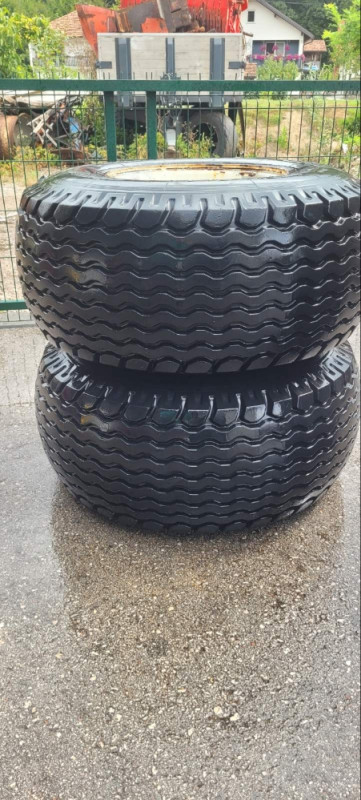Gume balonke za prikolicu 400/60-15,5 14 pr